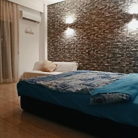 Appartamento Studio Near The Port !!! Paralía Esterno foto