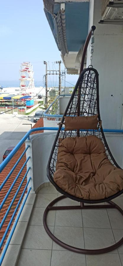 Appartamento Studio Near The Port !!! Paralía Esterno foto
